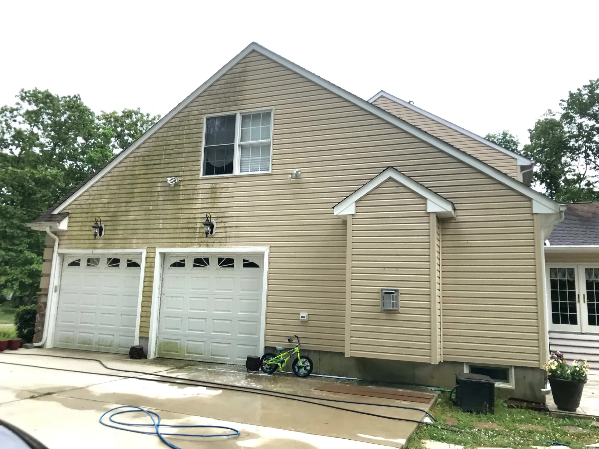 House Soft Washing Houston | Twisted Nozzle LLC