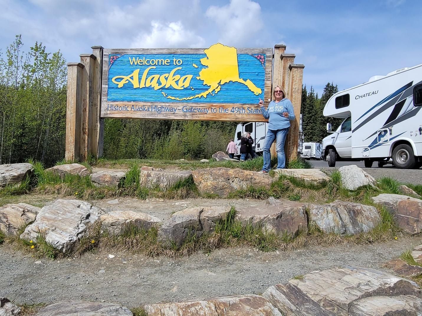 Welcome to Alaska sign near Tok Alaska border crossing
