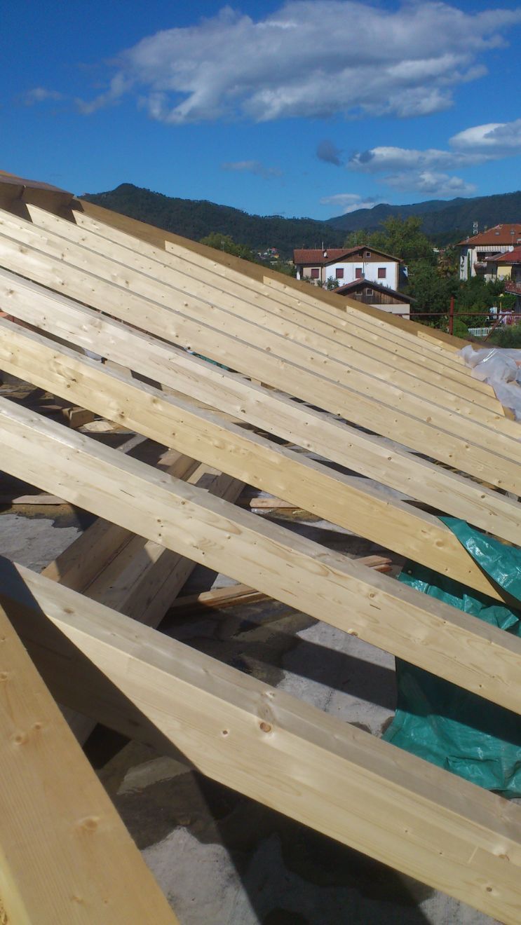 Costruzione edile copertura tetto ristrutturazione SAFE ITALIA Sarzana