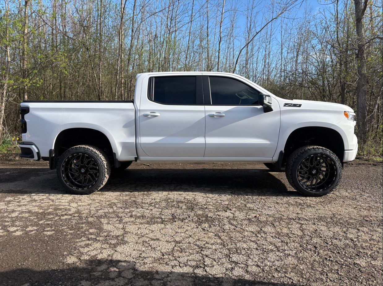 A White Car | Gallery | Jim Dean's Off Road Center
