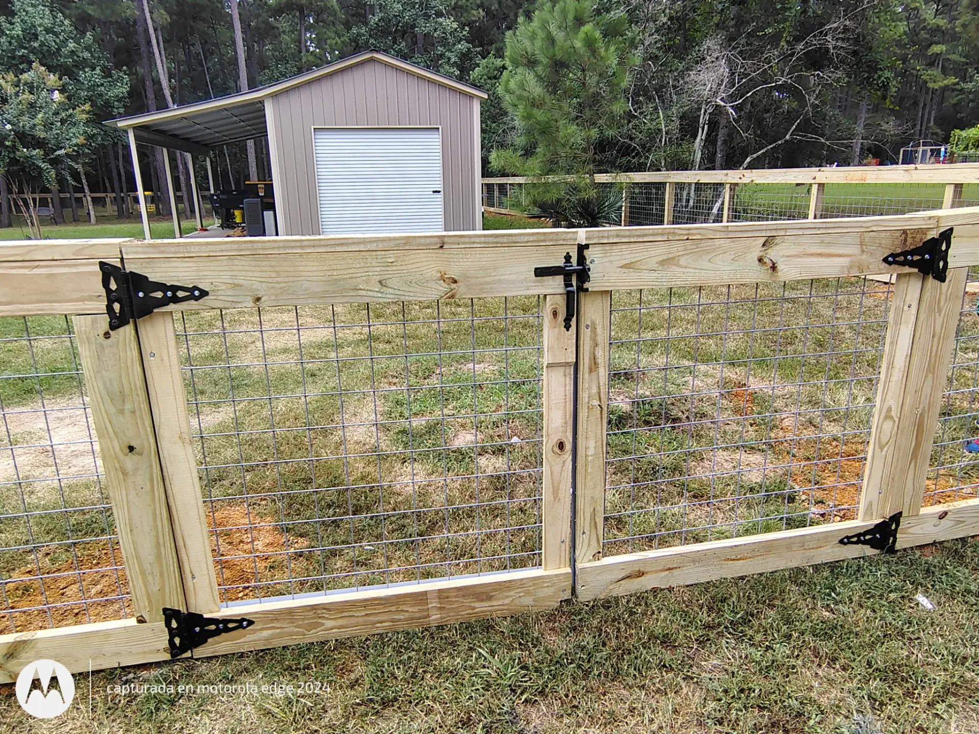 Chain link fence installation by Ark Fence
