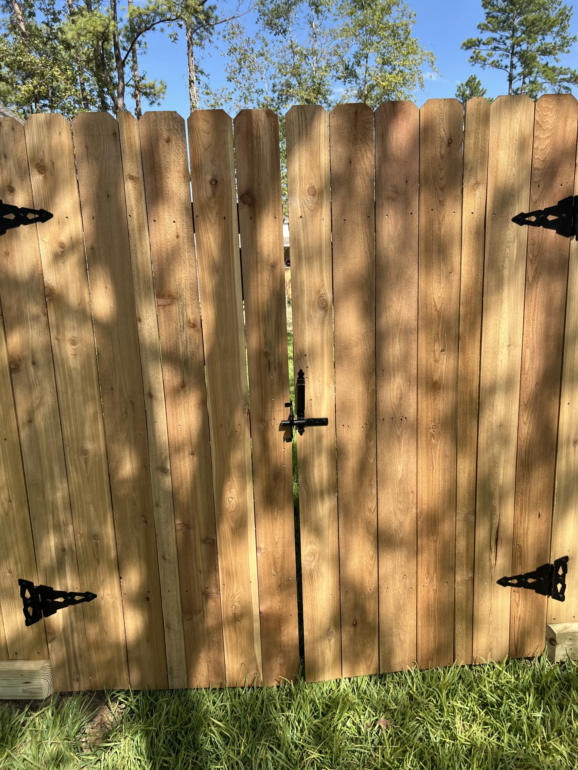 Wood fence in The Woodlands Texas by Ark Fence
