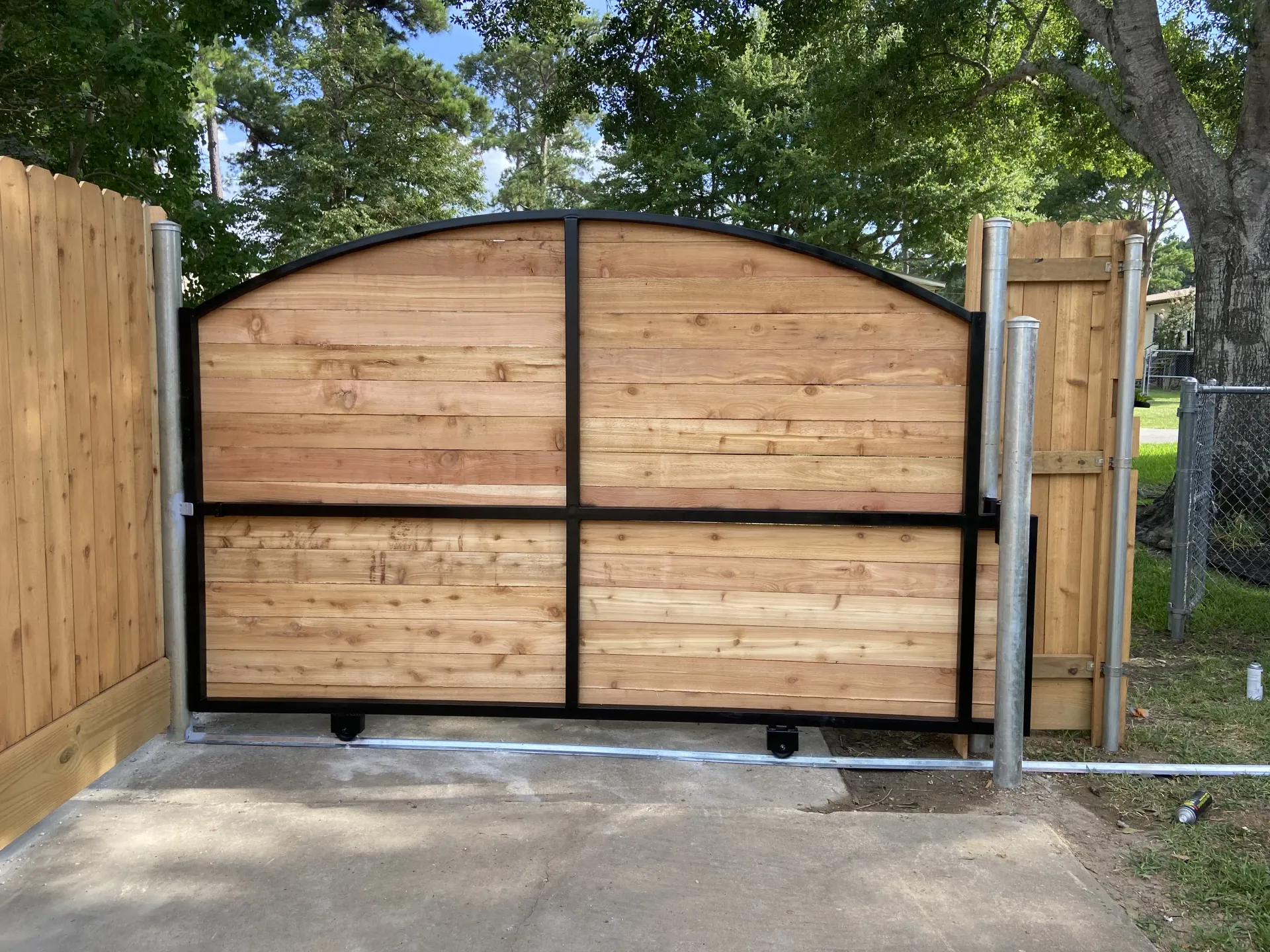 Wood fence gate by Ark Fence