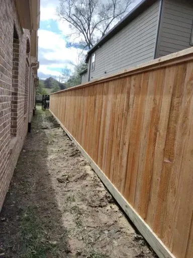 Fence installation in Tomball TX by Ark Fence
