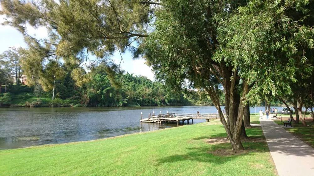 Green parkland with lake — Kitchens in Kempsey, NSW