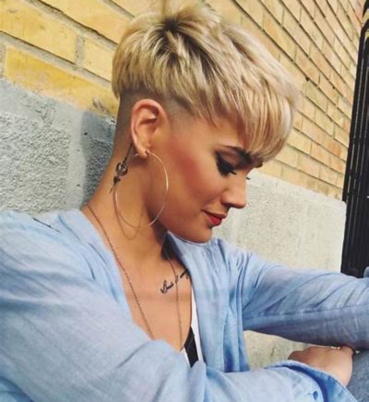 Woman Short Hair — Murrells Inlet, SC — Infinite Cuts