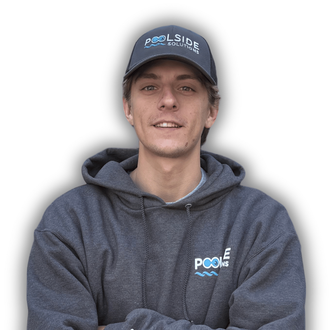 A man wearing a hat that says poolside on it