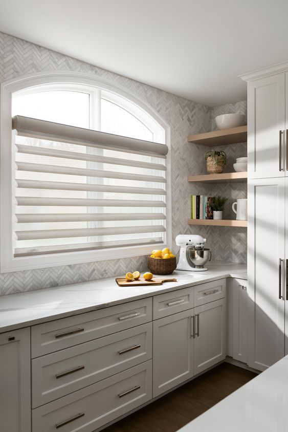 Hunter Douglas Pirouette® Window Shadings