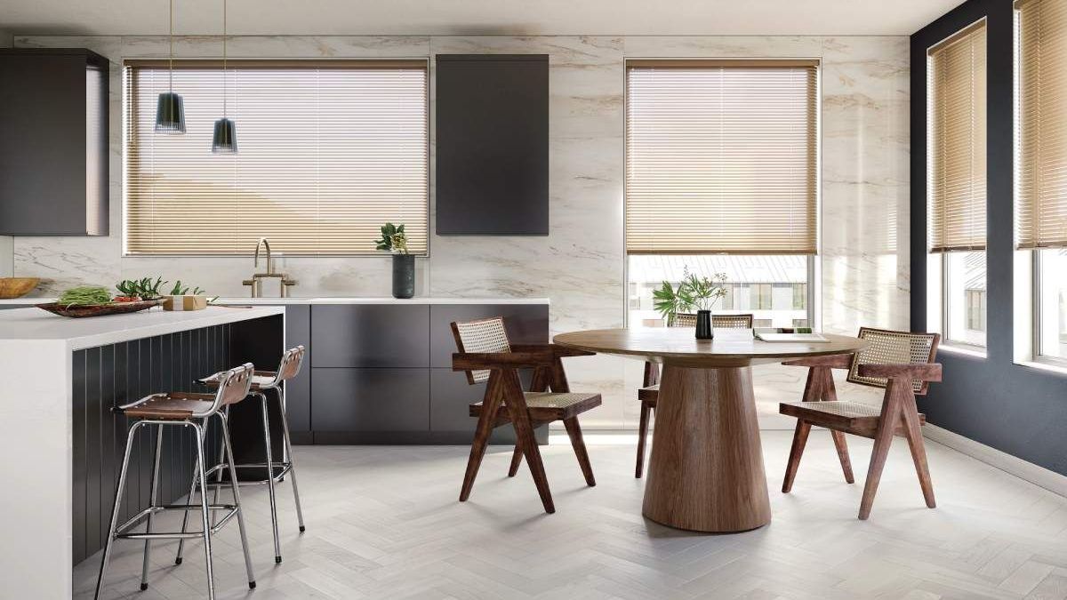 Hunter Douglas Modern Precious Metals® Mini Blinds