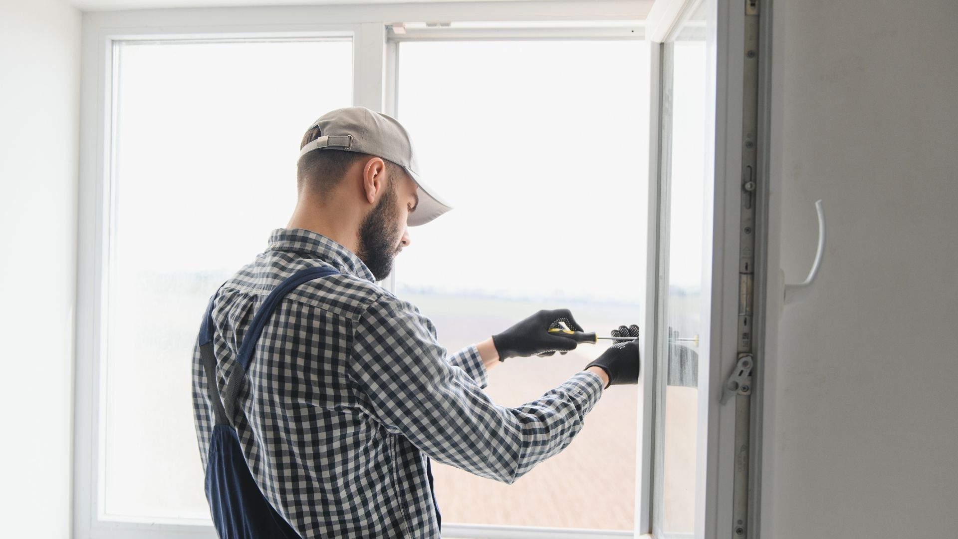 Want better windows by winter? July is a great time to start planning. Explore 6 reasons why
