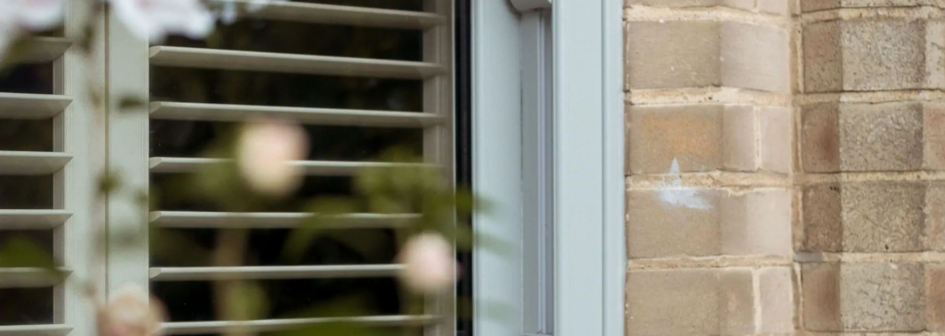Picture of an integrated blind.