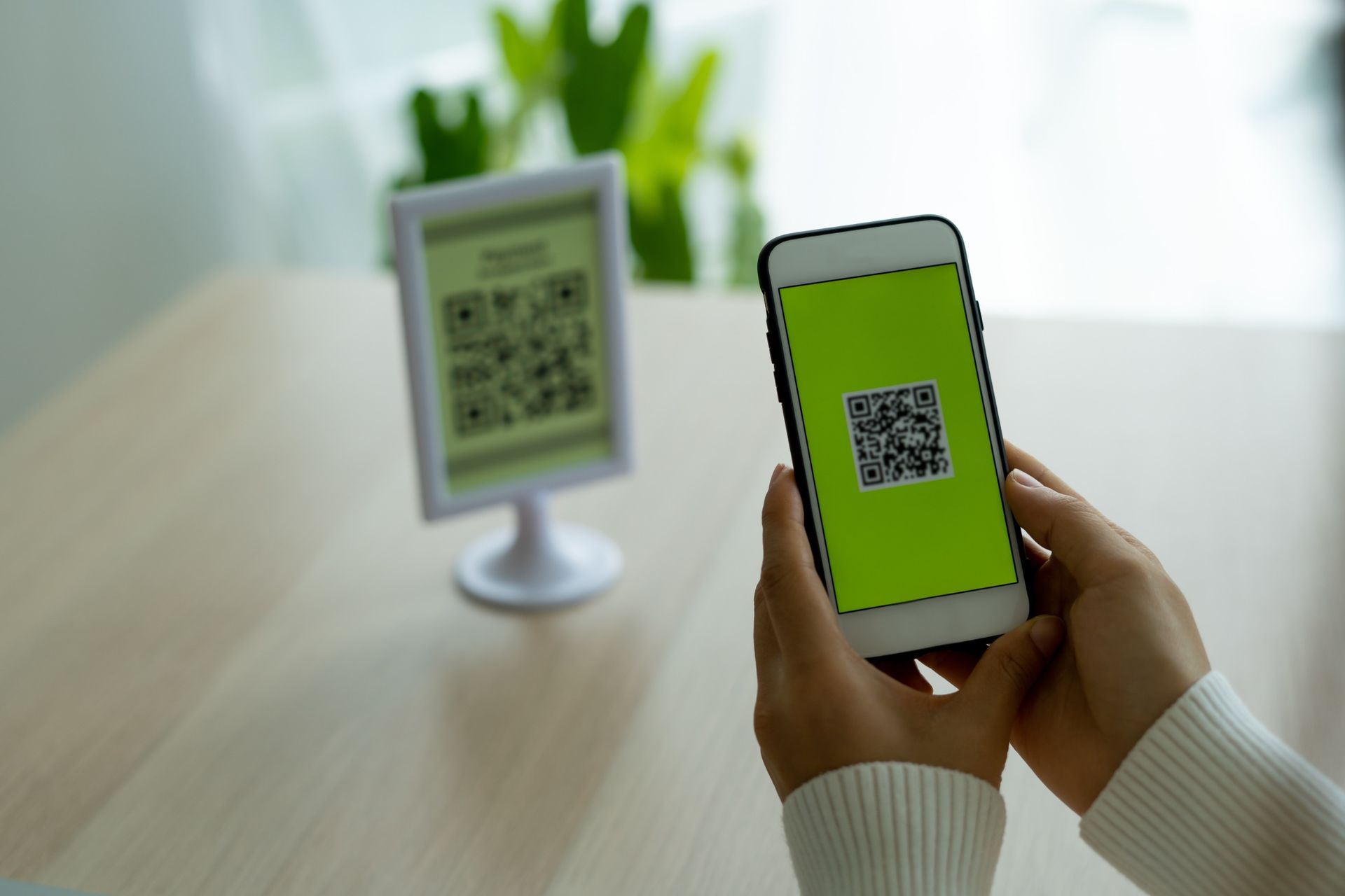 Ways to integrate QR Codes in Real Estate Marketing