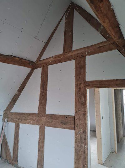 interior beams with plastering