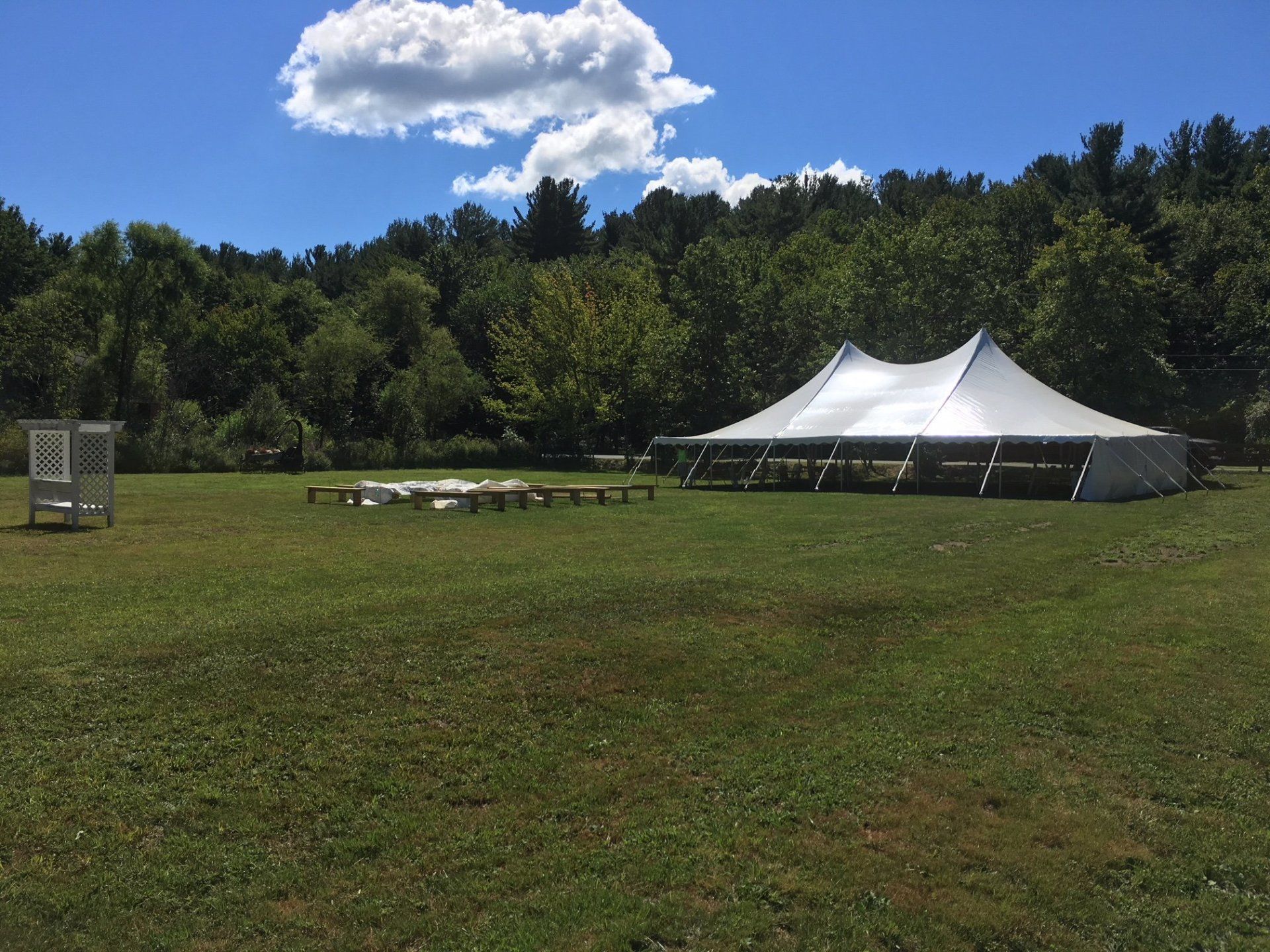 TNT Table and Chair Rentals Serving Western MA and Connecticut