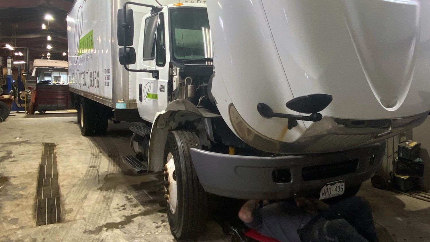 Top Dog Auto Repair Truck Work