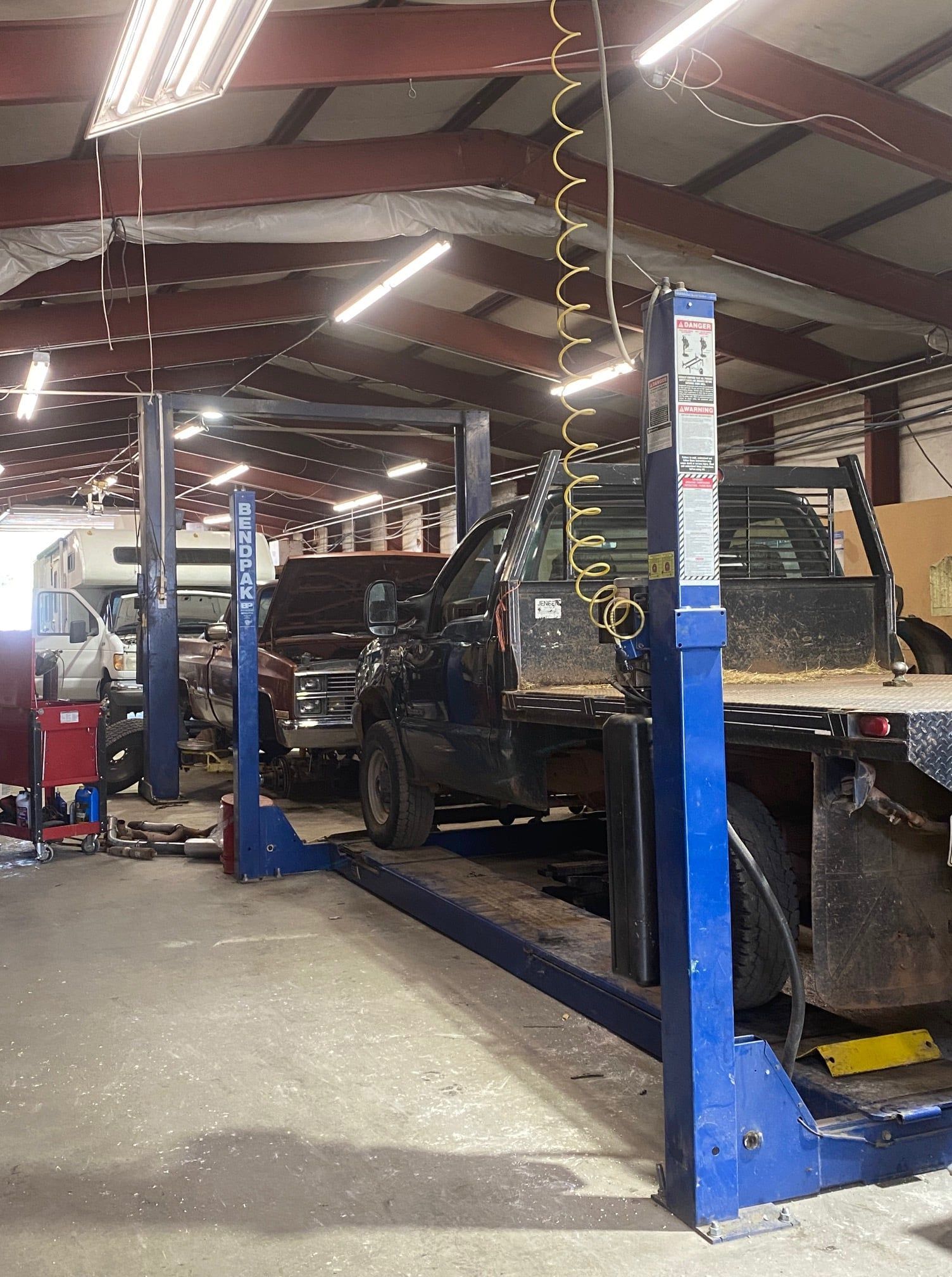 Top Dog Auto Repair Truck Work