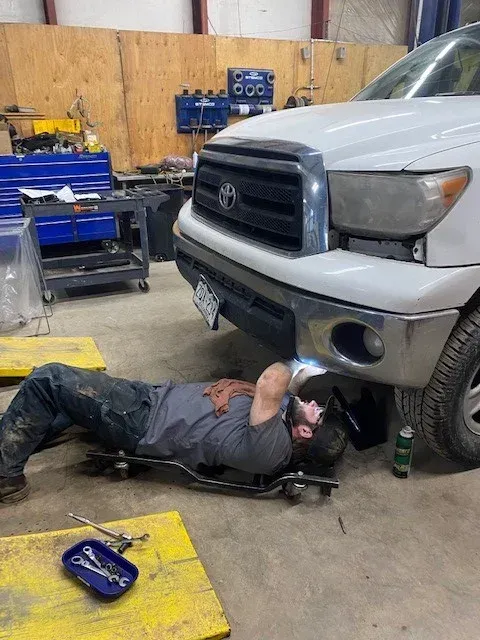 Top Dog Auto Repair Truck Work