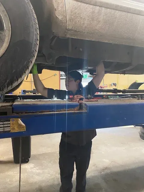 Top Dog Auto Repair Truck Work