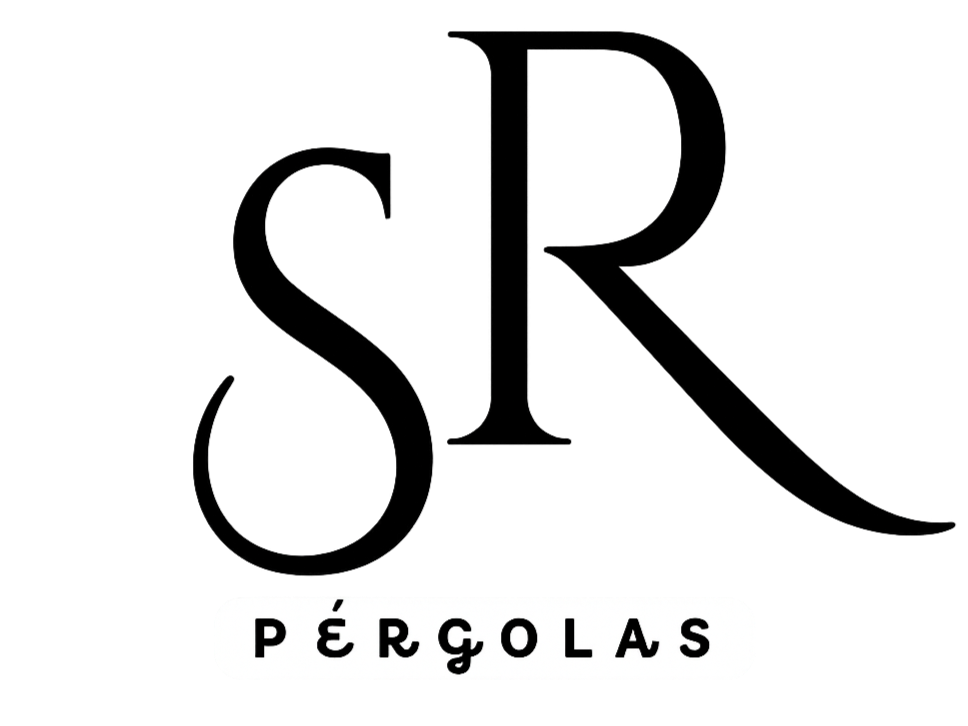 Logotipo: Iniciales SR en elegante tipografía encima de 