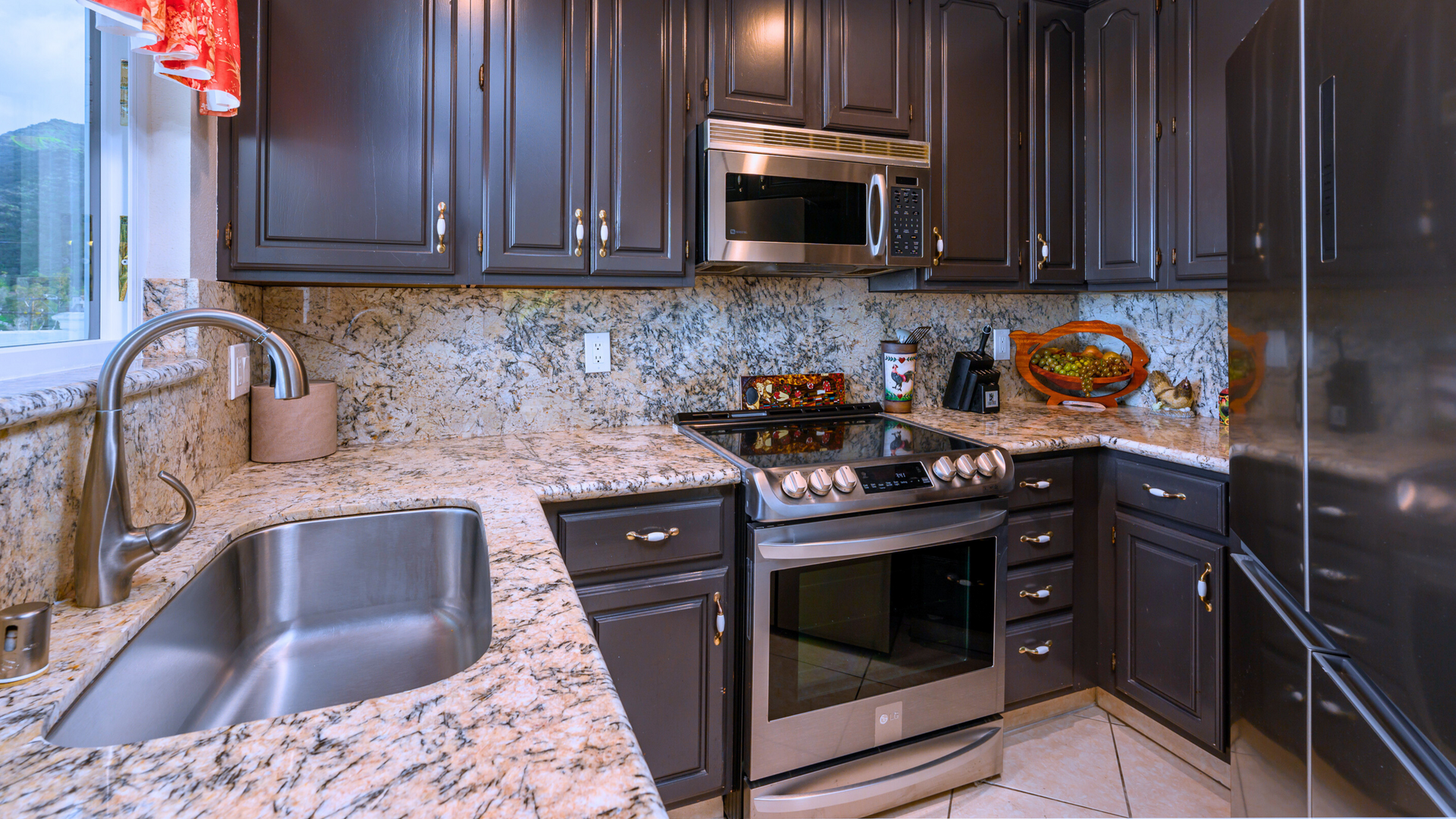 Casa Mariquita Modern Kitchen Interior