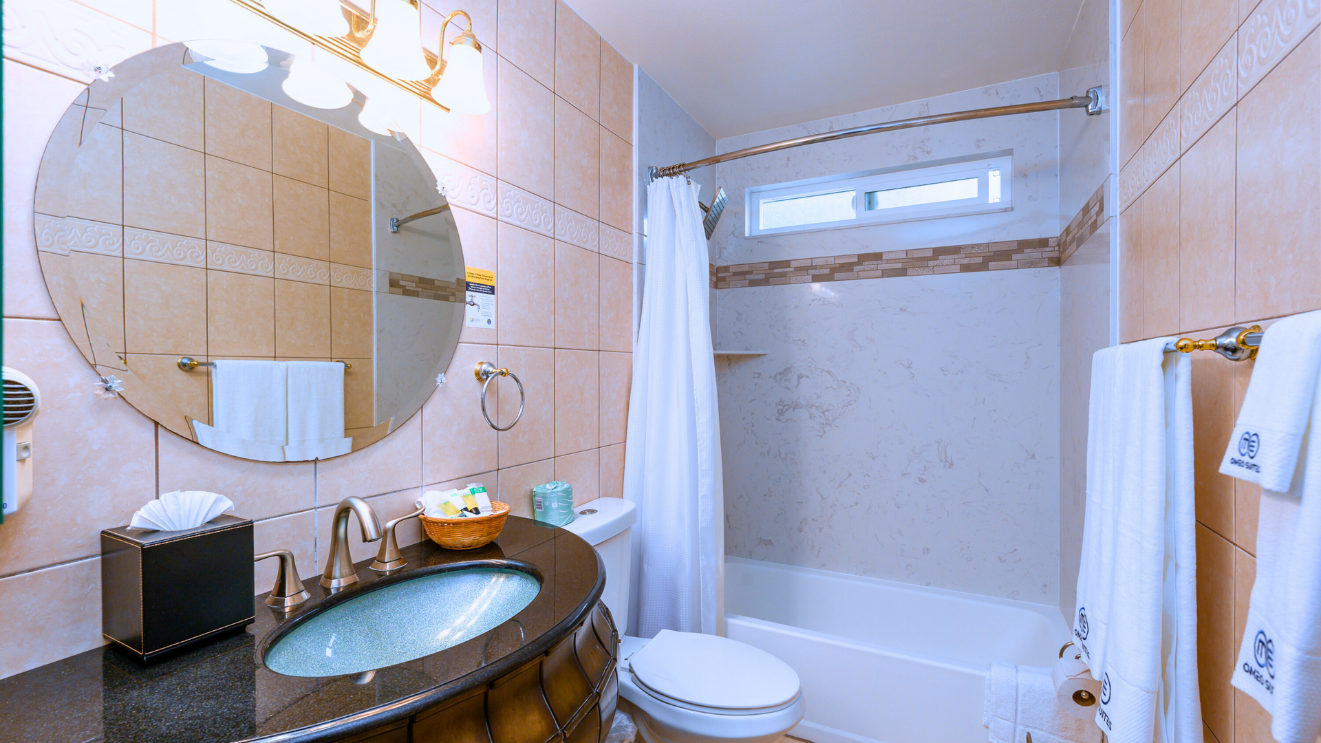 Casa Mariquita Luxury Mirror