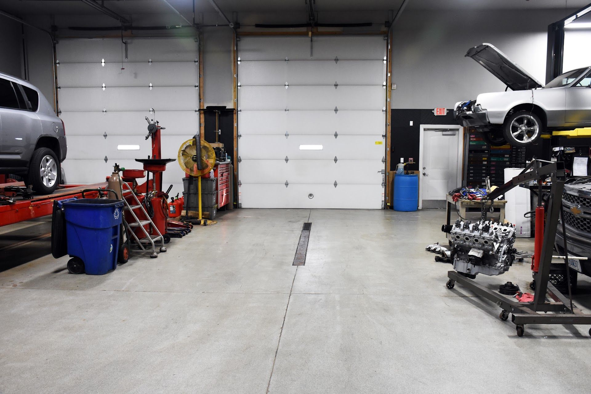 Auto shop interior | Ewert's Automotive