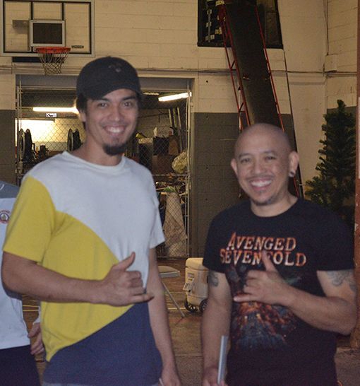 A man wearing an avenged sevenfold shirt gives a thumbs up | Lex Brodies