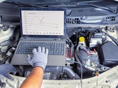 Engine fault finding using PC