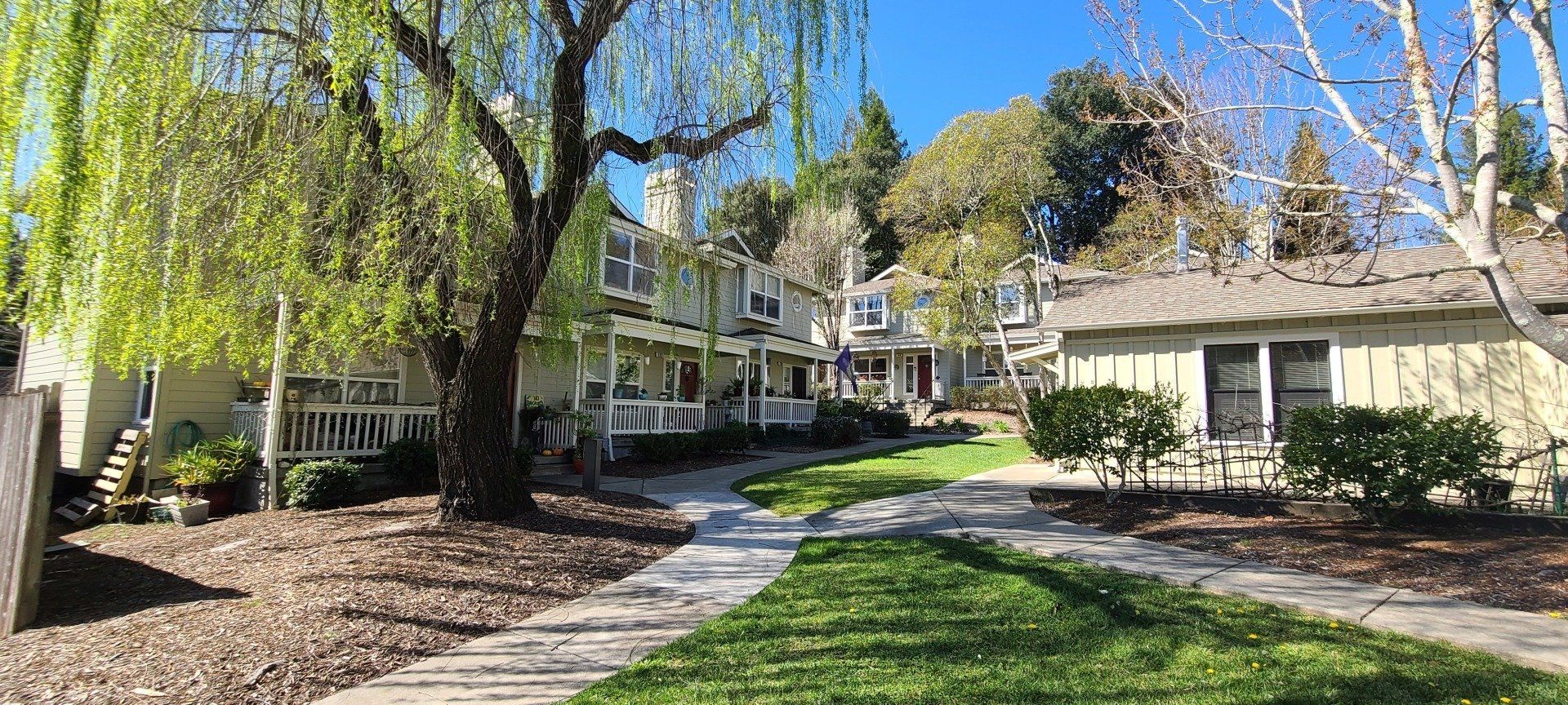 Exterior of house - Real Estate Listings