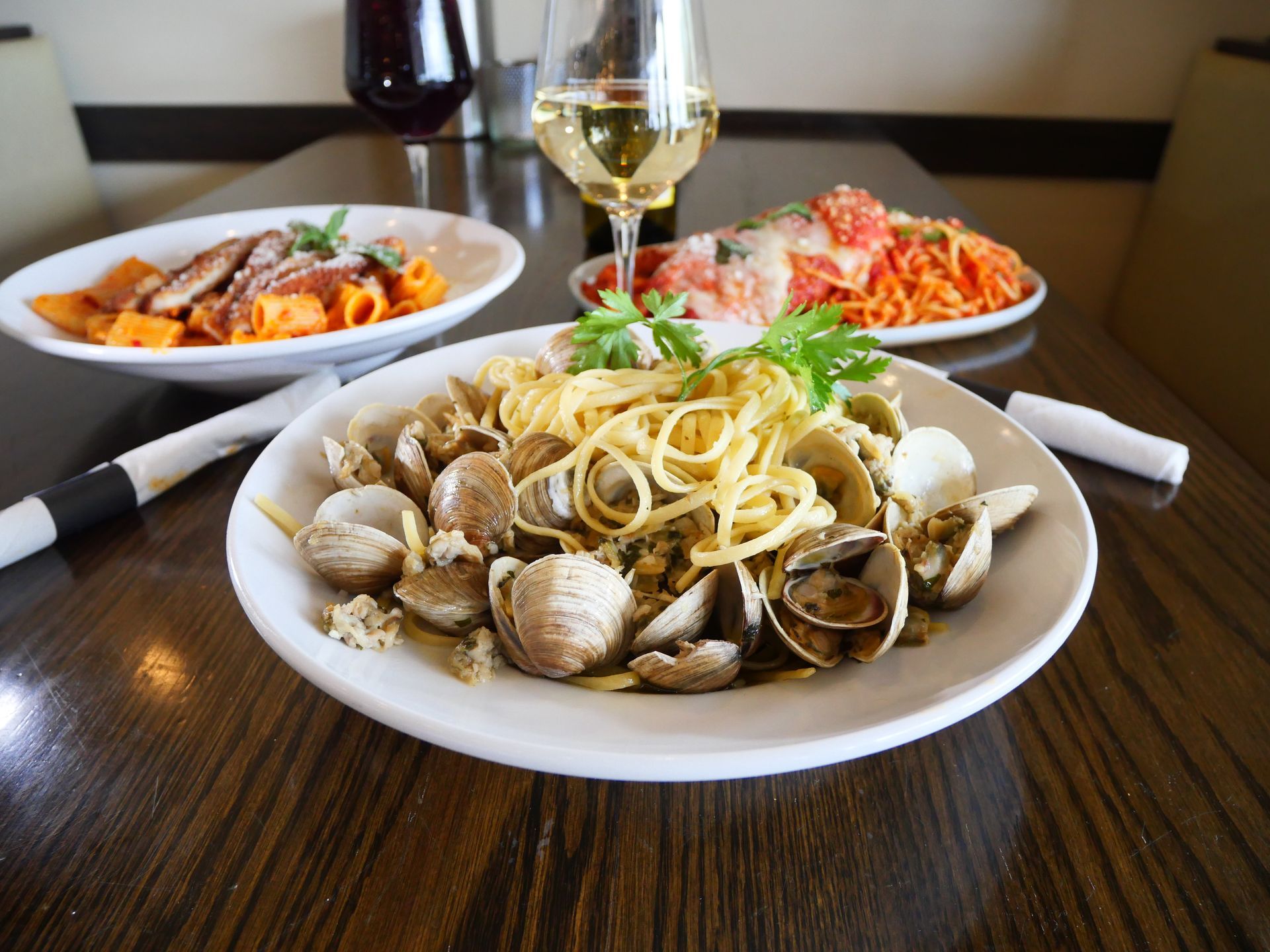 Clams and Linguini at New York Pizza and Pasta in Naples Fl
