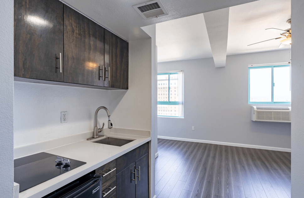 Commodore Regency Apartments gallery