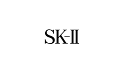 SK-II 標誌為黑色，居中顯示在白色背景上。