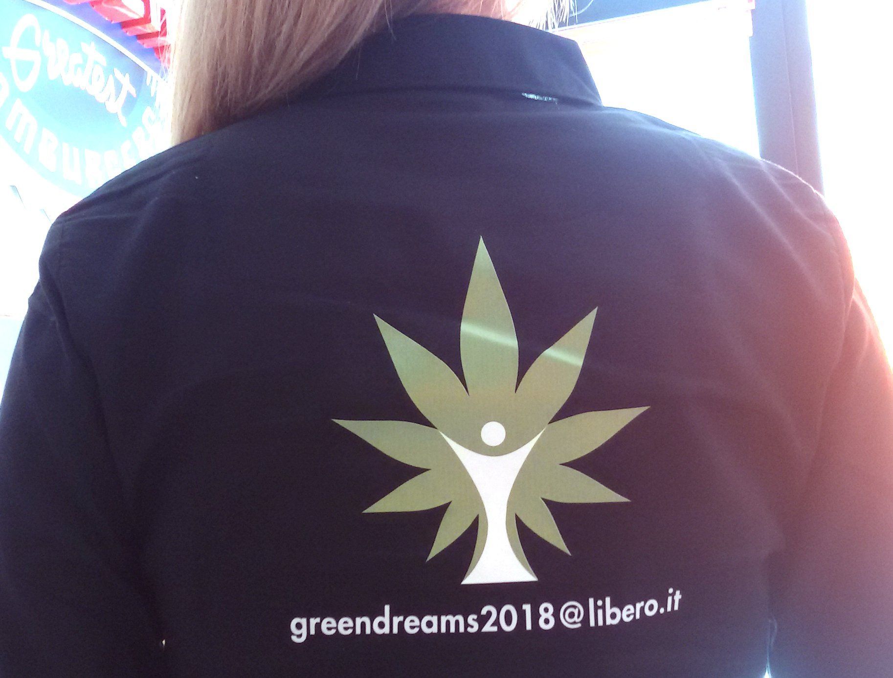 adesivo personalizzato per tessuti