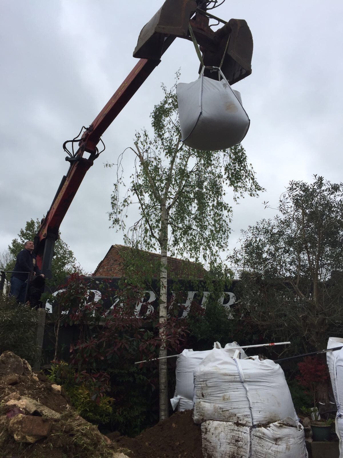 Muctruk Grab Hire, Aggs & Bags_Grab hire_Bedfordshire_grab lorry