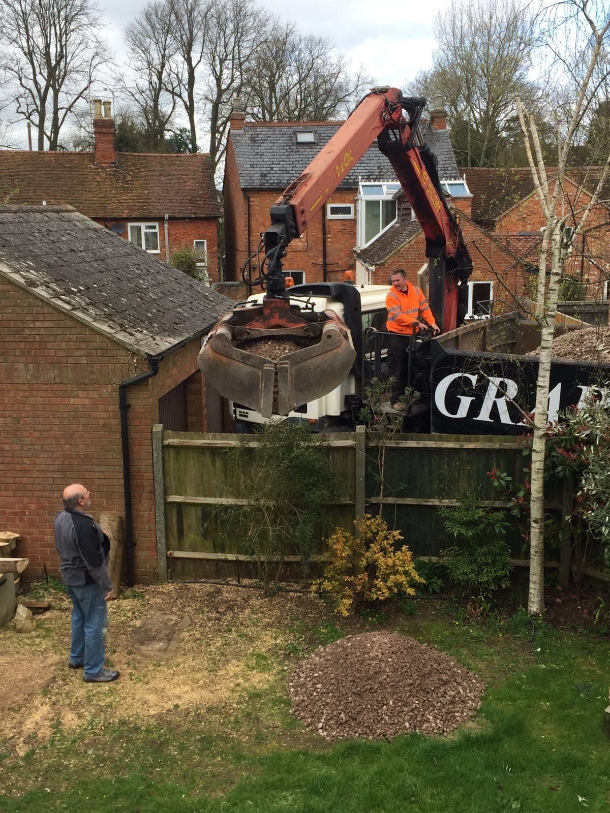 Muctruk Grab Hire, Aggs & Bags_Grab hire_Bedfordshire_plant hire