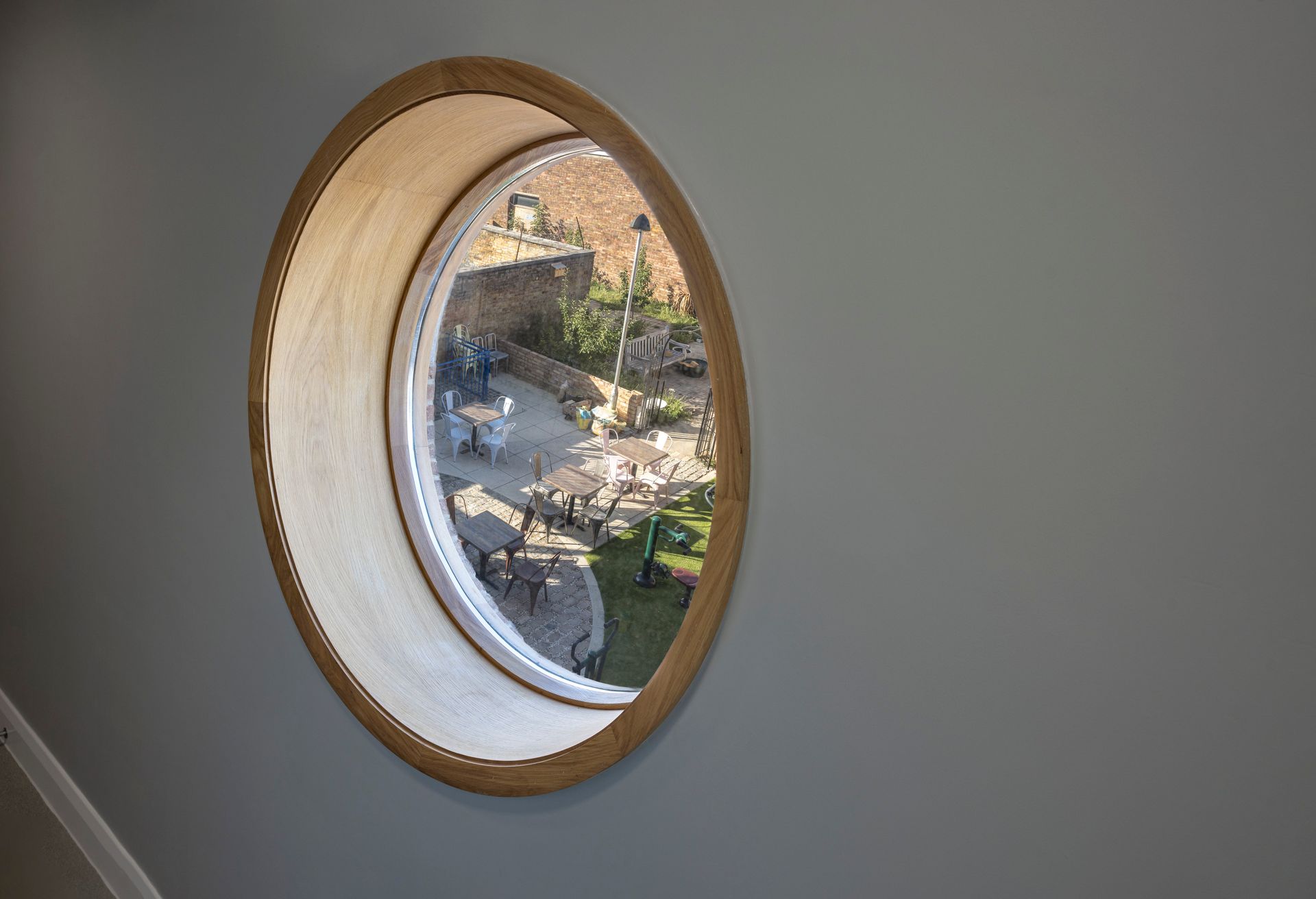 Kingsley Hall Window Feature Outdoor