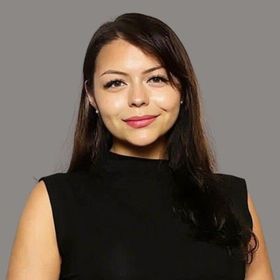 Desaree Huynh