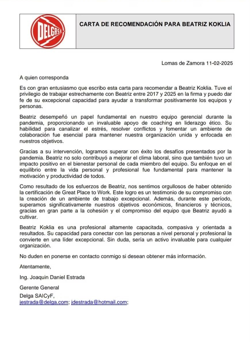 Carta de recomendación para Beatriz Kekua, de DE LA, con texto negro sobre papel blanco.