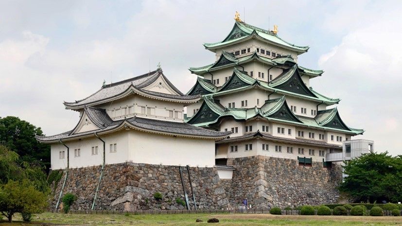 Kanazawa Castle.