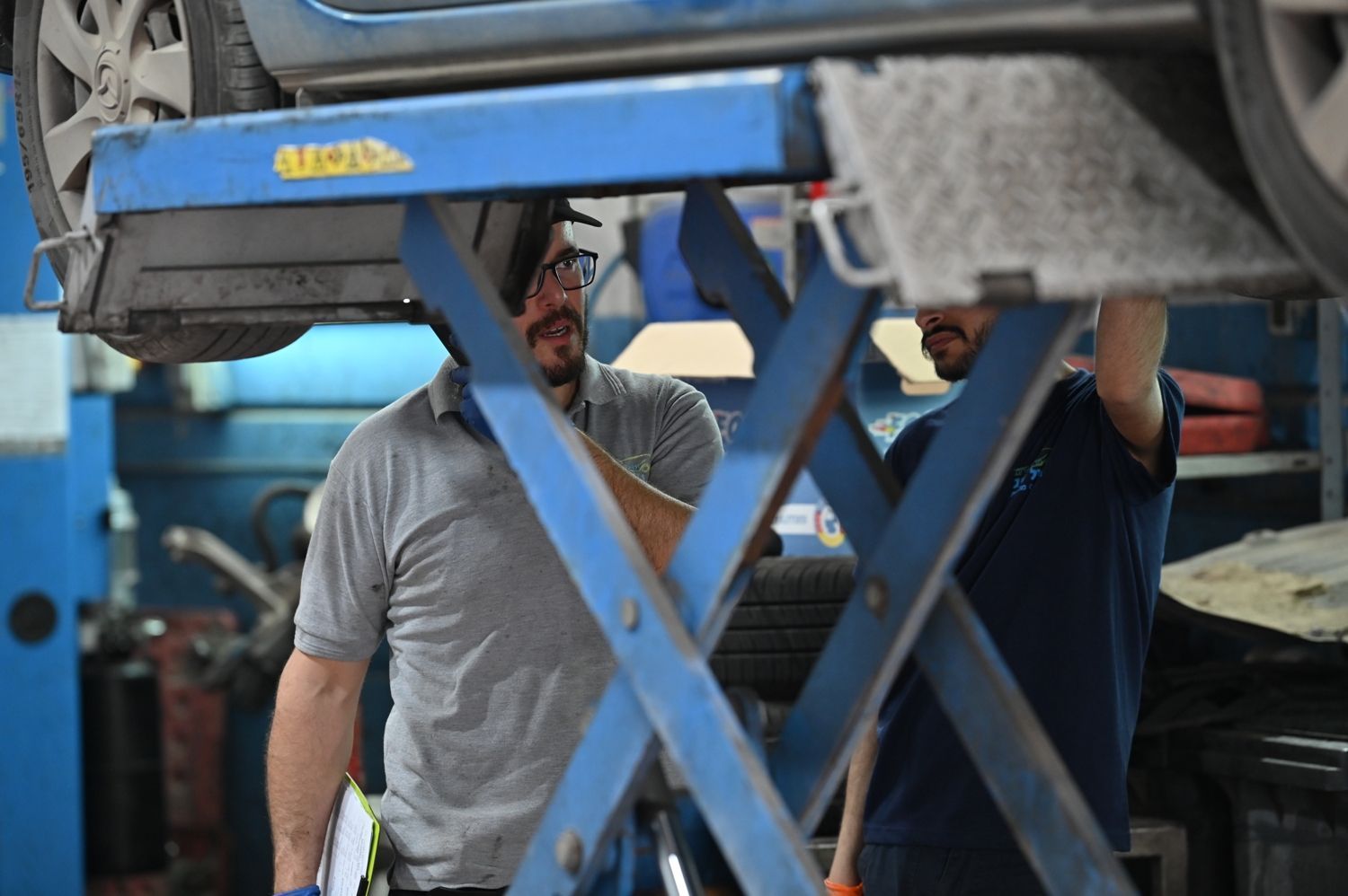 מרכז שירות גיל ניב מודיעין