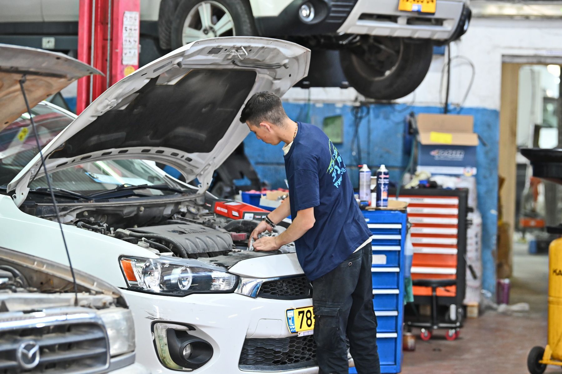 מרכז שירות גיל ניב מודיעין