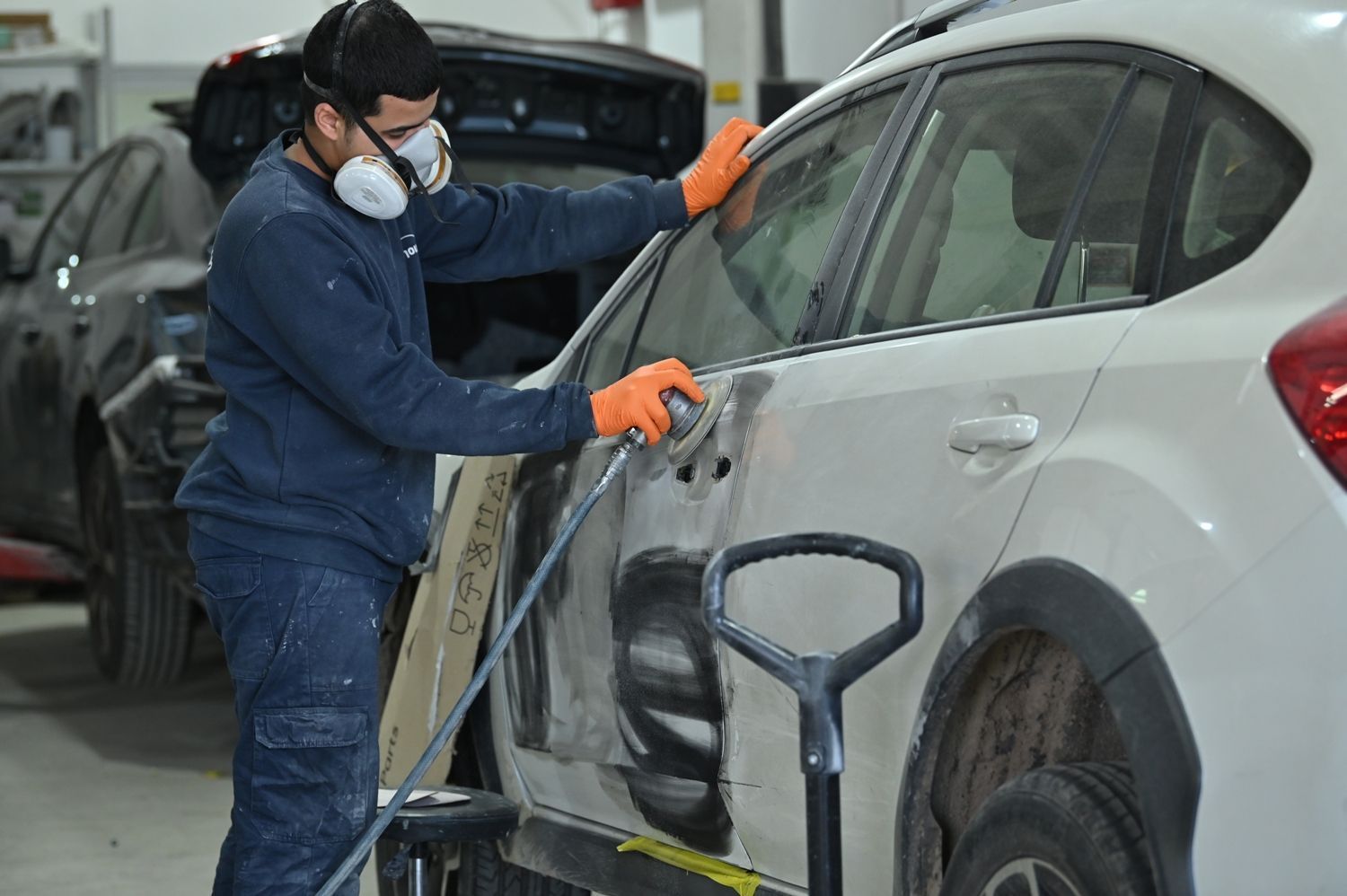 מרכז שירות גיל ניב מודיעין
