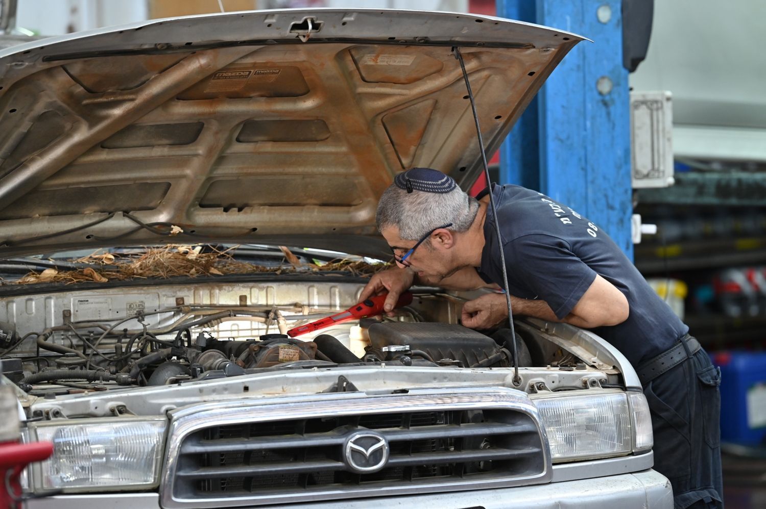 מרכז שירות גיל ניב מודיעין
