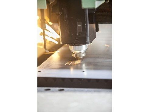 taglio laser di acciaio a Milano