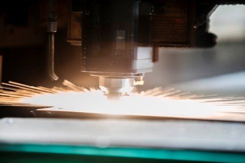 taglio laser di oggetto in acciaio a Milano
