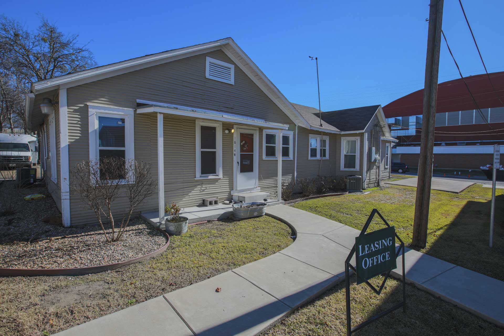 Gant Apartments Exterior