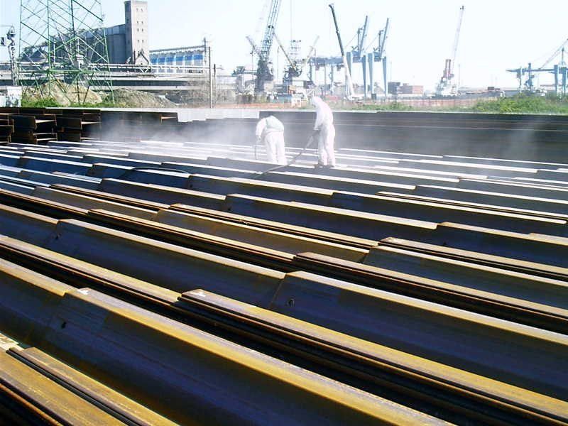 Protezione anticorrosiva di una banchina del porto di Ravenna