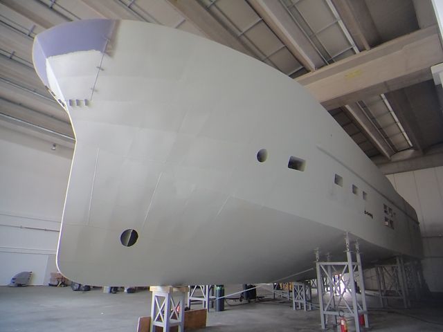 Verniciatura di un'imbarcazione