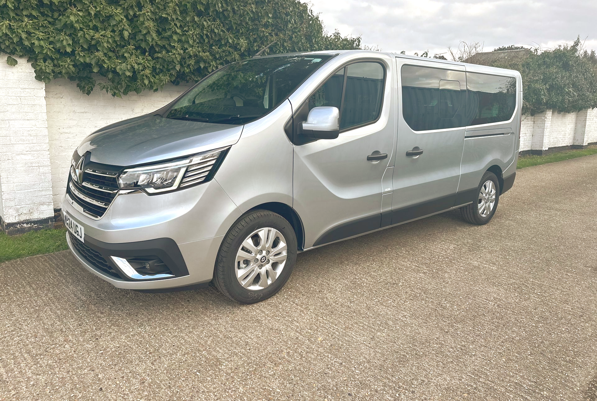 minibus hire, minibus rental, rent a minibus, hire a minibus I can drive