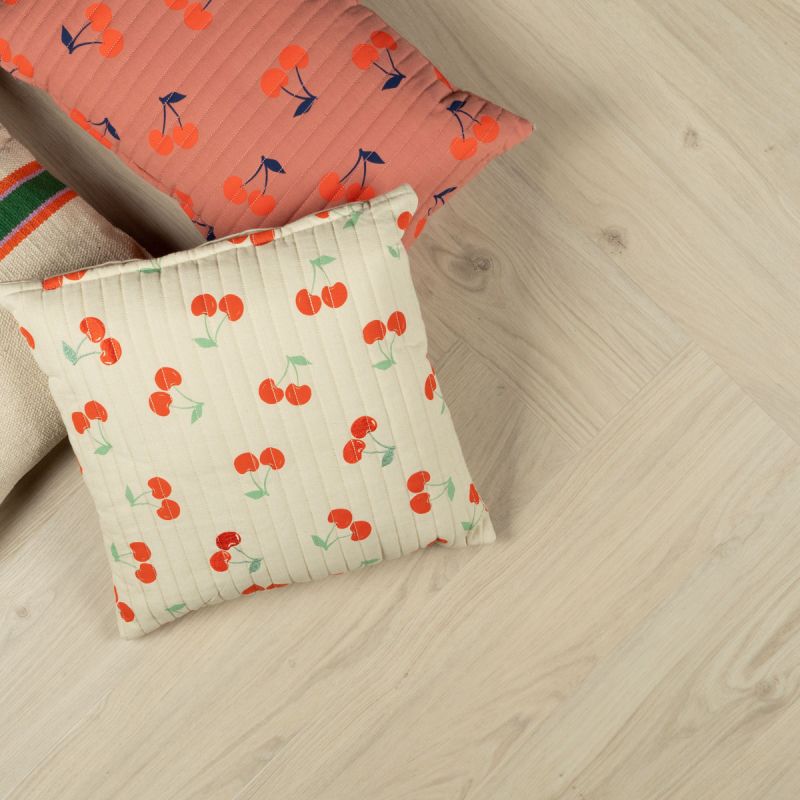 Luxury Line, Pvc Click Wide Herringbone Cheesecake